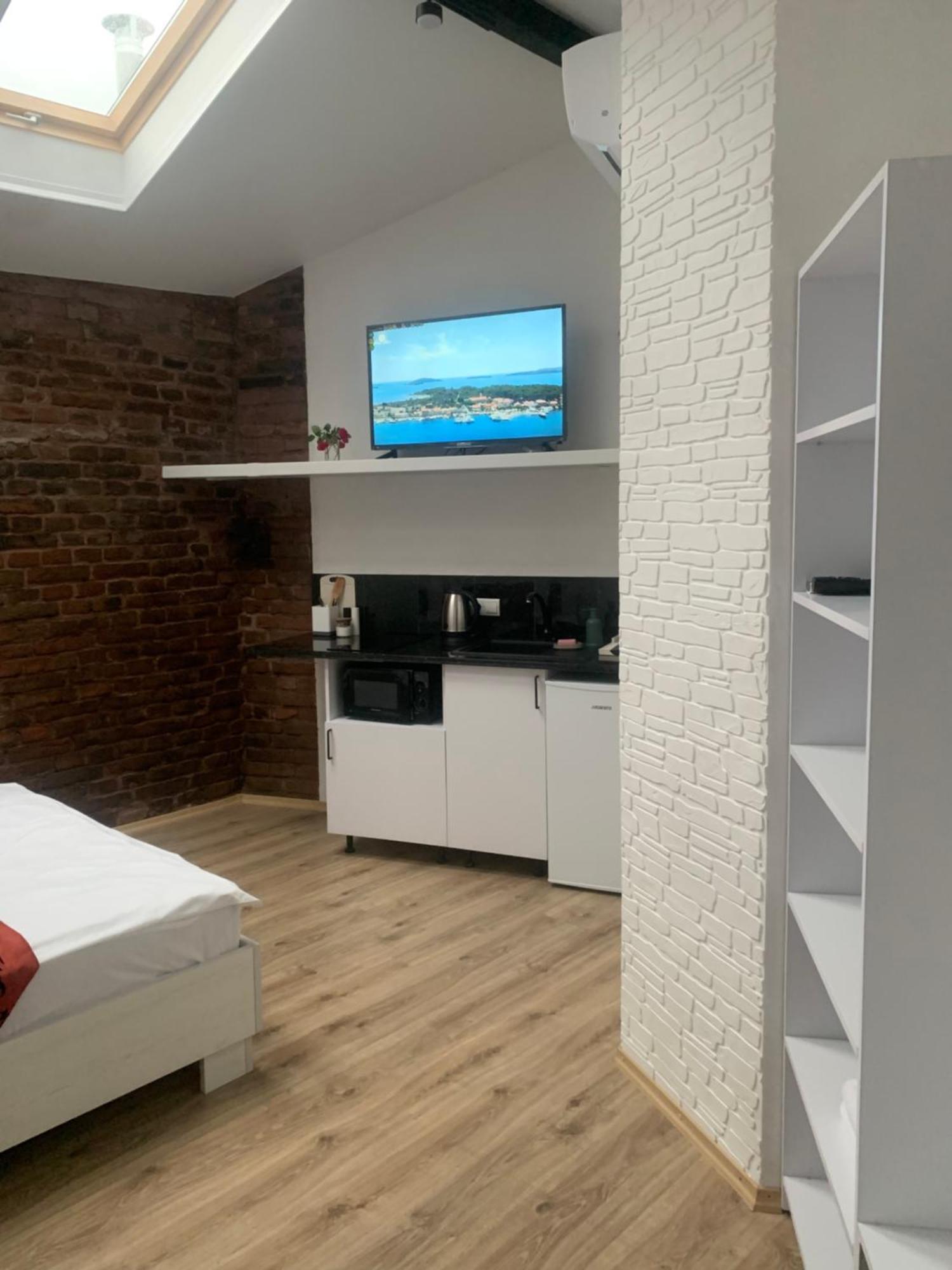 Center Lviv Avenue 23 Apartment Стая снимка